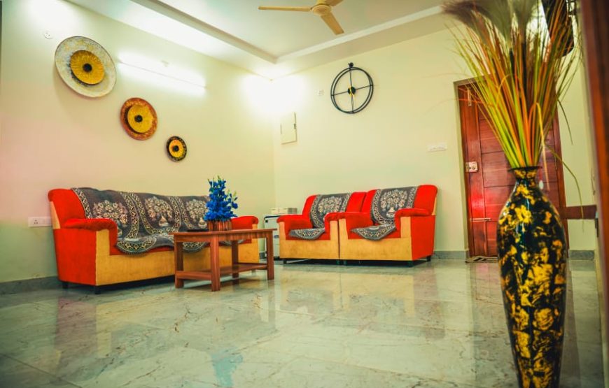VARAHI GRAND HOMESTAY