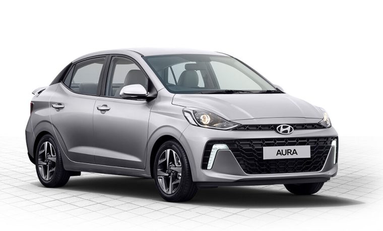 HYUNDAI AURA
